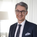 Matt Roland CEO LGT Bank Headshot Wide